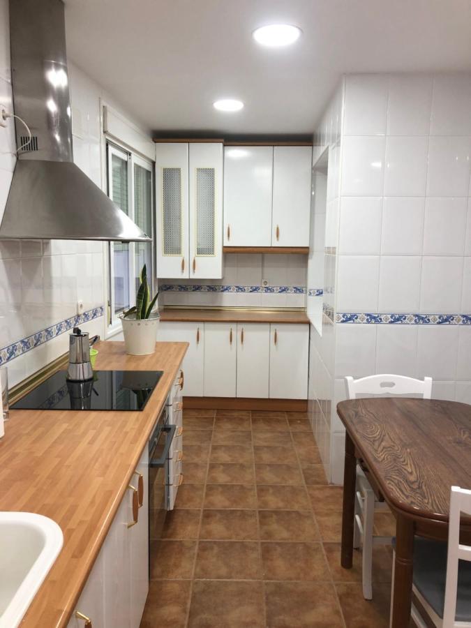 Piso Nuevo Plaza De La Constitucion Sta Cruz De La Zarza Daire Santa Cruz de la Zarza Dış mekan fotoğraf